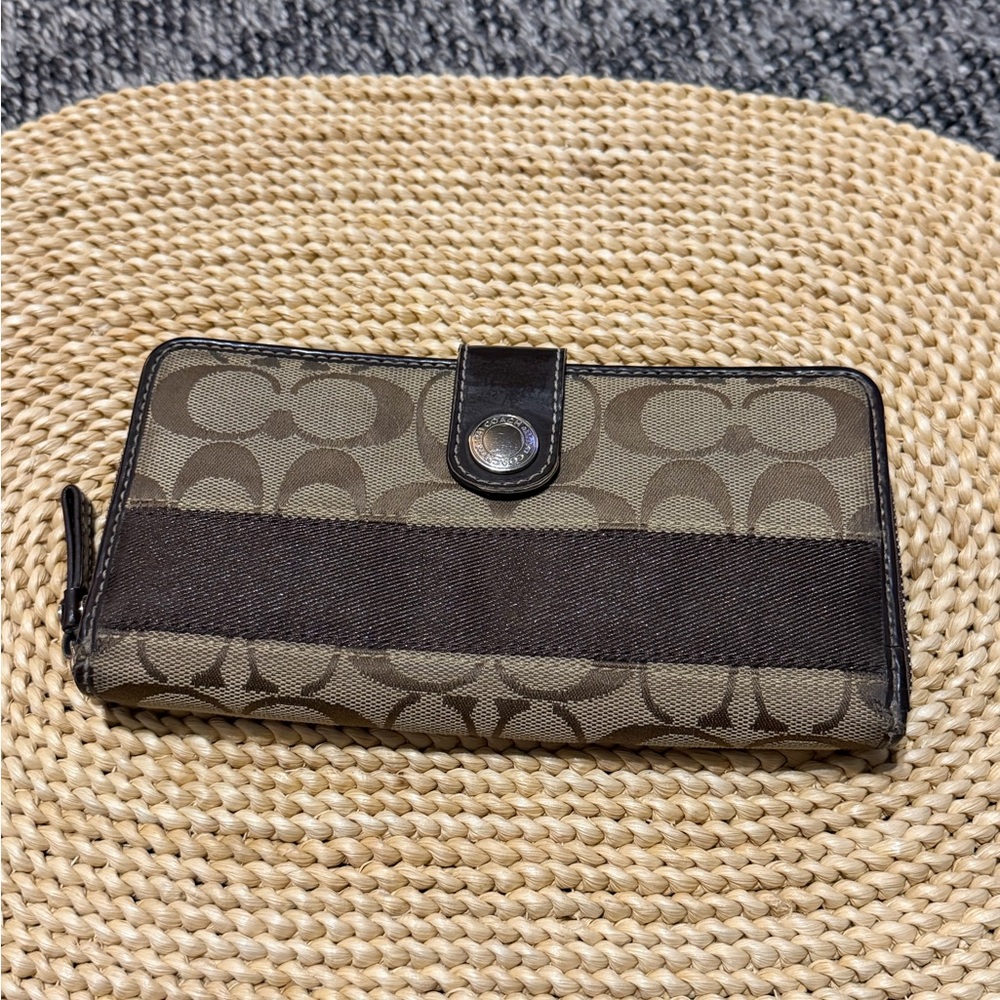 Coach Brown Signature C Zip Around Wallet